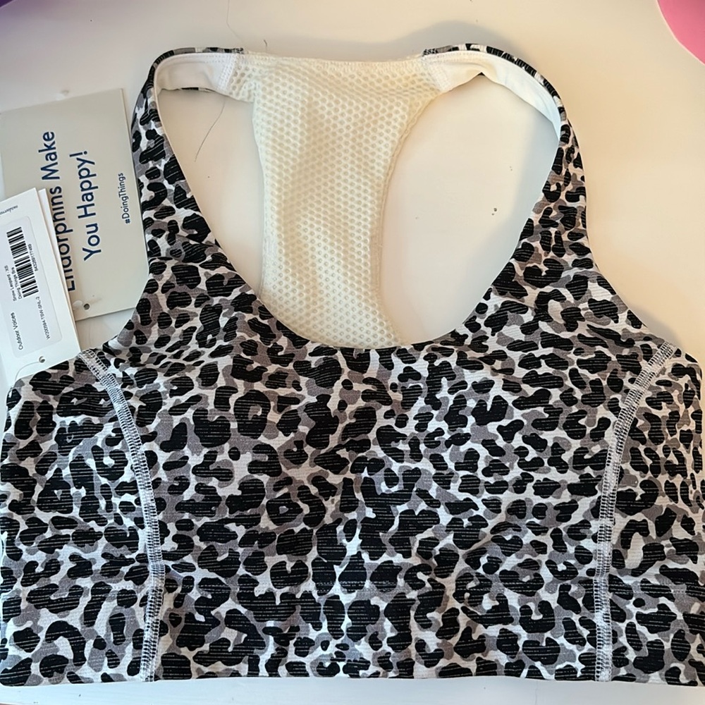NWT Outdoor Voices Doing Things bra